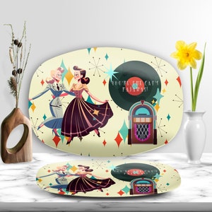 Bandeja de dança retrô gals, bandeja de servir vintage lésbica kitschy, prato festivo de amor moderno de meados do século
