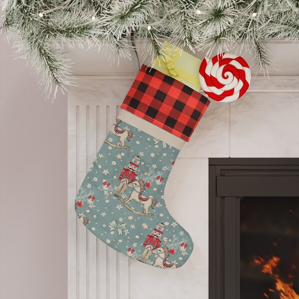 Chaussette de Noël Casse-Noisette festive : haut à carreaux, botte en lin en toile de jute, spacieux - Décoration de vacances parfaite, cadeau pour les enfants