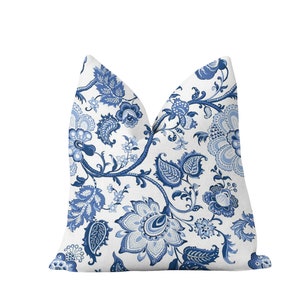 Poszewka na poduszkę w stylu Chinoiserie w kolorze niebieskim i białym, poszewki na poduszki w kwiaty, wystrój domu w stylu wiejskim, wystrój w stylu Chinoiserie, dekoracyjne poszewki na poduszki