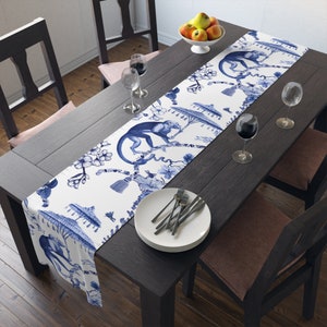 Chinoiserie Botanical Toile Table Runner, Floral Blue, White Chinoiserie Jungle, Country Farmhouse Grandmillenial Table Decor