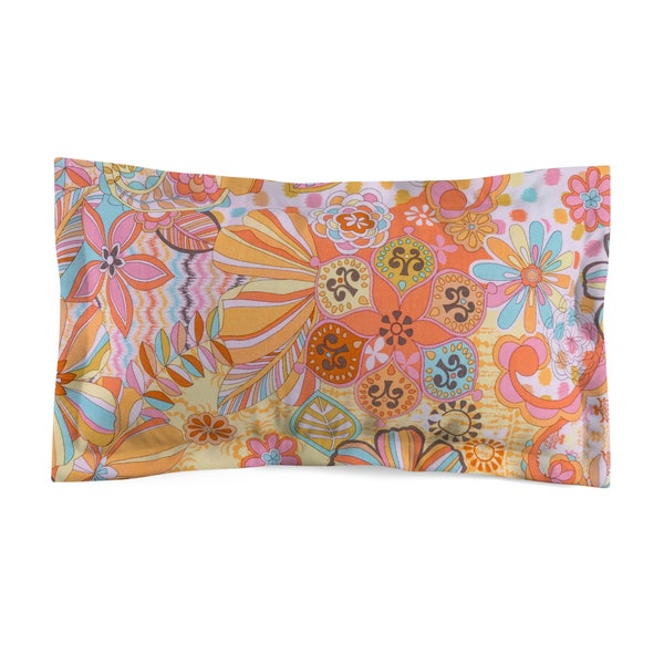 Retro Trippy Flower Power Pillow Sham, 70s Mid Mod Hippie Chic Floral Bedroom Decor with Groovy Orange, Yellow, and Blue Palette