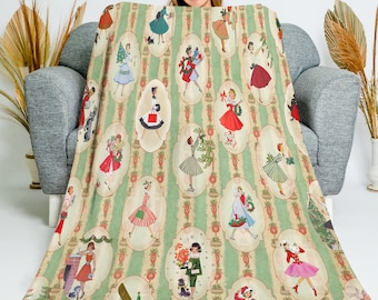 Vintage 1950s Mid Century Modern Retro Green, Red, Women, Ladies, Housewives Velveteen Minky Blanket, Vintage Women in Christmas Setting