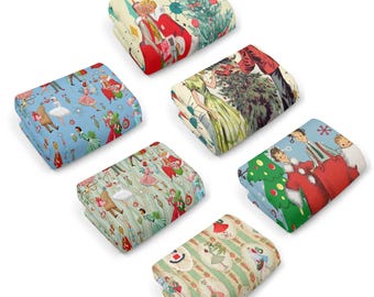 Retro Vintage Kitsch Christmas Hand Towels, Mid Century Modern Holiday Bath Kitchen Towels