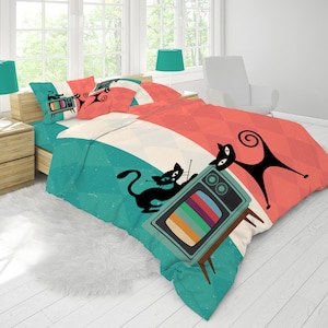 Atomic Cat Retro TV Comforter, Vibrant MCM Bedding, Nostalgic 50s, Teal, Beige, Coral Bedroom Decor