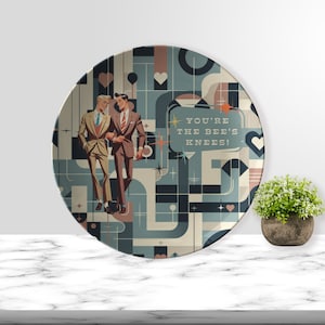 Assiette à dîner rétro Dapper Gents, plat de style vintage pour couples gays, décor de salle à manger d’amour moderne du milieu du siècle