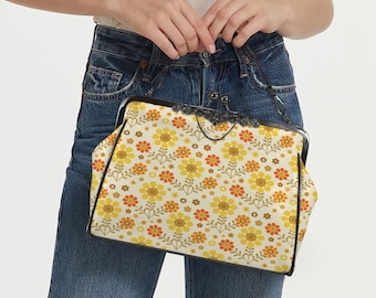 1970s Groovy Hippie Retro Flower Power Kisslock Crossbody Bag
