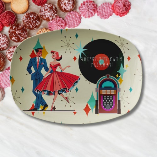 Plat de service moderne rétro des années 50 pour couple, kitsch, milieu du siècle, plateau de réception MCM, plat de style disque vinyle vintage