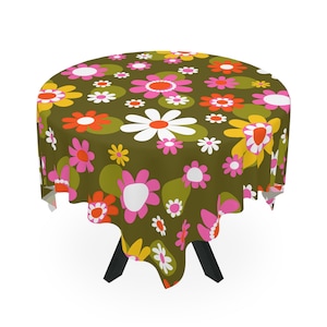 Groovy Hippie Daisy Flower Power Tablecloth, Retro Mid Mod Floral Table Linen, Mid Century Dining Table Decor