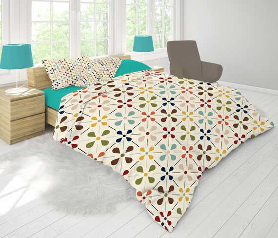 MCM Floral Comforter, Minimalist Scandinavian Modern Danish Retro Whimsical Blooms Bedding