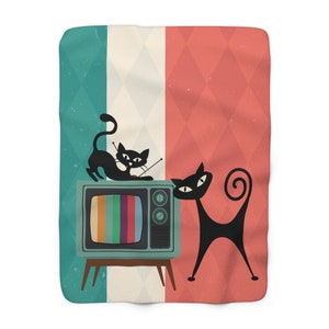 Atomic Cat Retro TV Sherpa Blanket, Vibrant MCM Fleece Throw, Nostalgic 50s Living Room Decor image 2