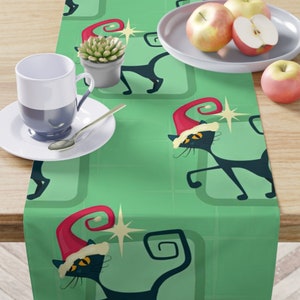 Atomic Cat Table Runner, Retro Christmas Mid Century Modern Table Linens, MCM Green Kitschy Black Cats Dining Table Decor, Retro Kitchen