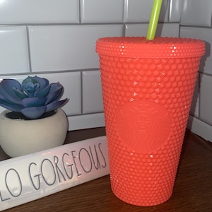 2022 Grande 16oz Dragon Fruit Starbucks Studded Tumbler, Starbucks Summer 2022, Coral Glossy pink