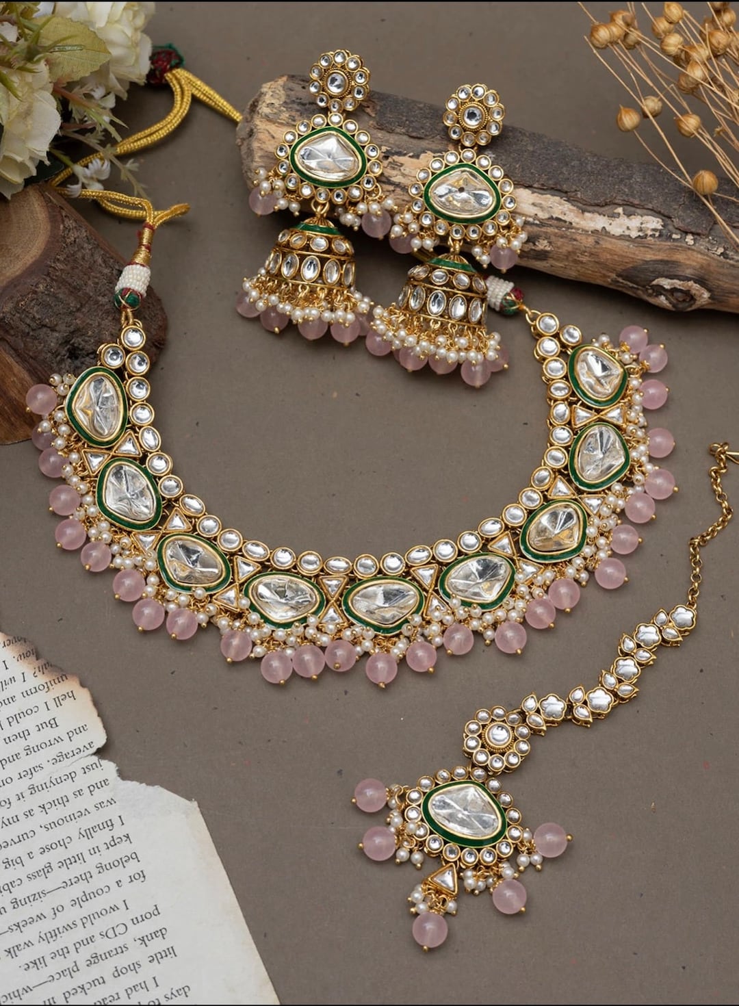 Party Wear Pink kundan along with beads work Necklace with Earrings