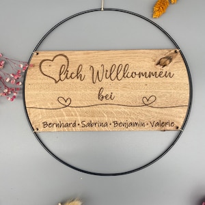 Welcome Loop - Welcome sign - Decoration - Live better - Entrance door - House and apartment - Hearts - Family - Oak wood