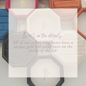 Velvet Octagon Triple Ring Box: Wedding Ring Display & Photography Prop bild 8