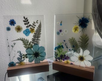 Flower Resin Lamp