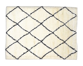 Wool ivory rug 5' x 6' modern hand woven moroccan diamond room size carpet