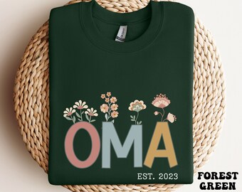 Oma Sweatshirt Personalized, Oma Shirt Established, Christmas Gift for Oma, Pregnancy Announcements Grandparents, Custom Oma Gifts