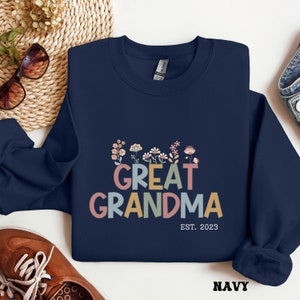 Great Grandma Gift, Great Grandma Sweatshirt, Christmas Gift for Great Grandma, Pregnancy Announcement Grandparents, Great Grandma Est