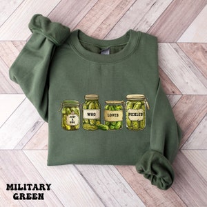 Vintage Canned Pickles Sweatshirt, Canning Season Sweatshirt, Pickle Lovers Sweater, Pickle Gift, Girl Who Loves Pickles Shirt