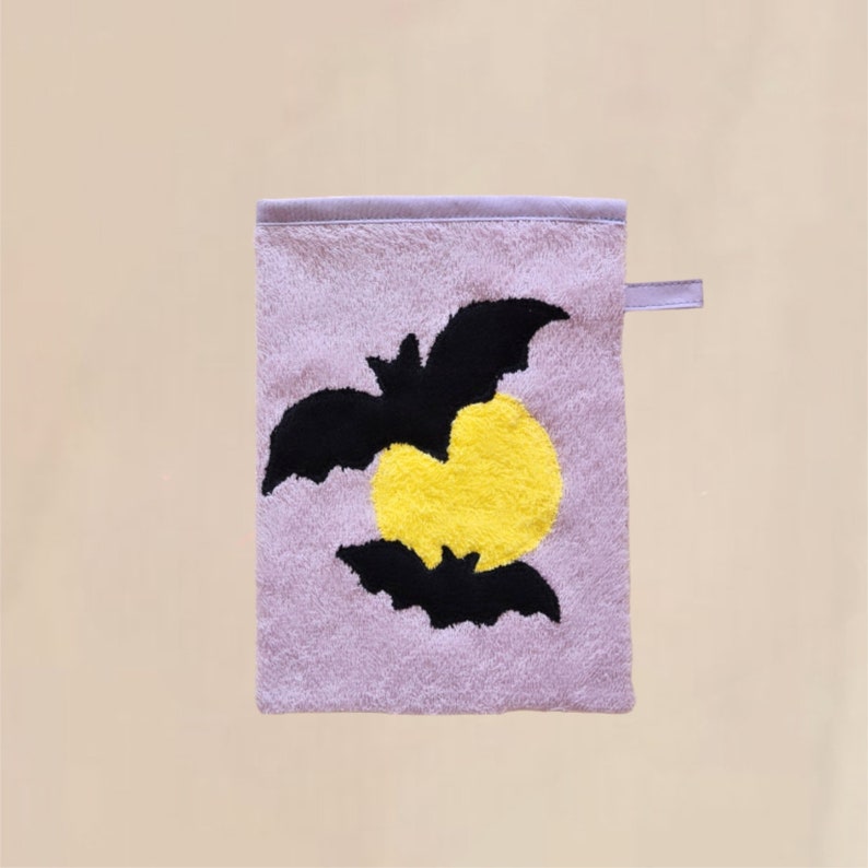 Children's wash mitt, washcloth with desired name animals Fledemaus