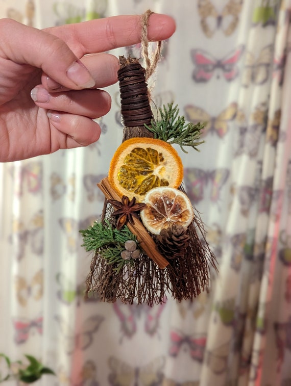 Mini Cinnamon Scented Witch Besom With Dried Citrus,altar Decor
