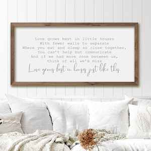 Letrero de madera El amor crece mejor en casas pequeñas / Letrero de madera El amor crece mejor en casas como esta, Letrero para la sala familiar, Letreros de madera