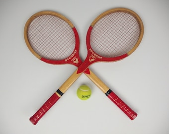 Raqueta de tenis de madera vintage // Juego de dos raquetas // Presidente // Nuevo modelo // Estudiante // Mancave // Década de 1970