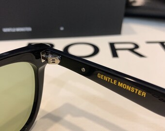 Lilit 01 (K) - 2022 Gentle monster Sunglasses Lilit 01 (K) - 2022 Gentle monster Sunglasses