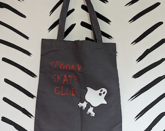 SPOOKY SKATE CLUB Tote Bag