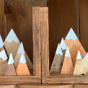 Recycled Mountain style, Bookends, rustic decor, library, nursery, living room.