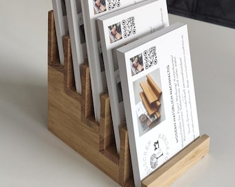 Multi-display stand for A6 portrait format flyers made of wood/Stair-shaped