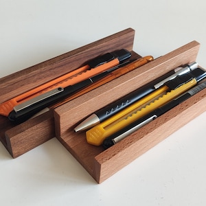 Pen holders in two sizes made of wood/oak, walnut and smoked oak/also available as a set Stiftablage