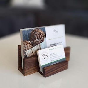Kombi Aufsteller A6/ Flyerhalter für A6 Querformat oder Q5 und Visitenkarten aus Holz