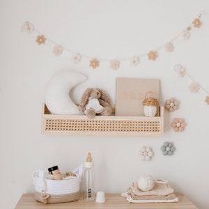 Daisy Chain Bunting | Boho Nursery Decor - Felt Daisy Garland - Baby Girl Wall Hanging