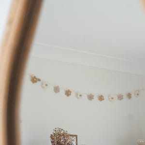 Daisy Chain Bunting | Boho Nursery Decor - Felt Daisy Garland - Baby Girl Wall Hanging