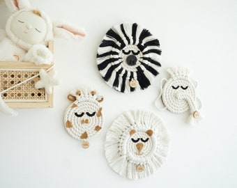 Boho Safari Animals Wall Hanging SET x 4 | Little Wild One | Nursery Decor - Children's Decor - Kid's Decor | Jungle