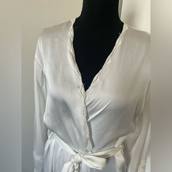 Vintage Natori White Satin Lace Trim Maxi Robe Si… - image 4