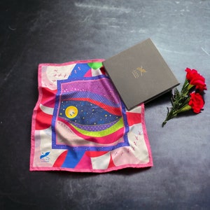 Twill pink printed silk scarf, bandana scarves women hair neck head bag scarf luxury pure silk square lightweight foulard gift with gift box