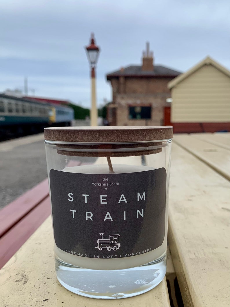 Steam train candle image 1