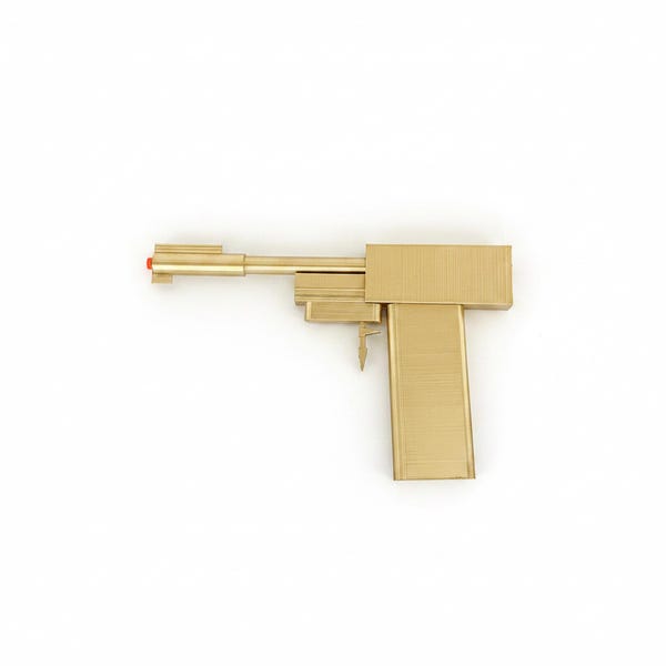 007 Golden Gun
