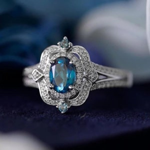 Vintage Verzauberter Disney Cinderella Ring, 1.50Ct Oval Blautopas Ehering, Viktorianischer Stil Doppel Halo Ring, Multi Diamant Ring