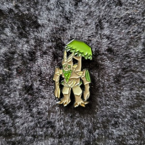 Tangleroot Themed Enamel Pin og version