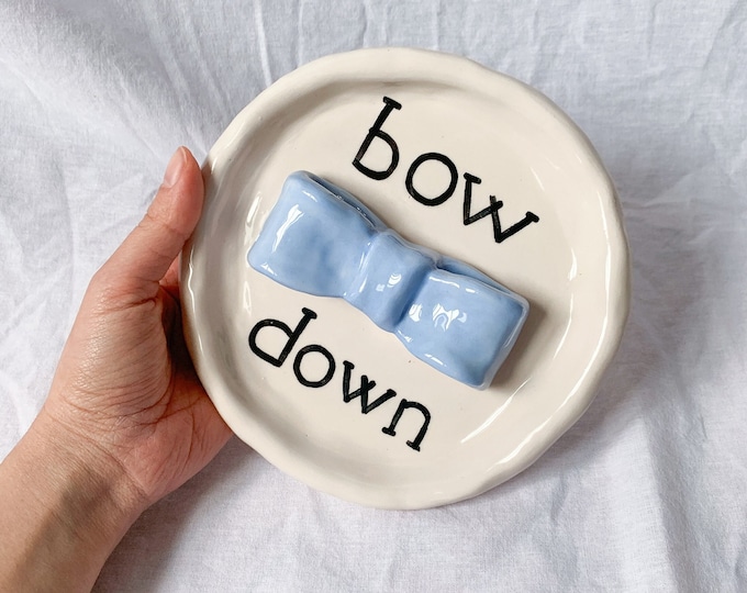 Bow Down Unique Jewelry Holder, Blue Bow Trinket Dish, Handmade Ceramic Ring Dish, Cute Jewelry Organizer, Unique Gifts, Gift for Her