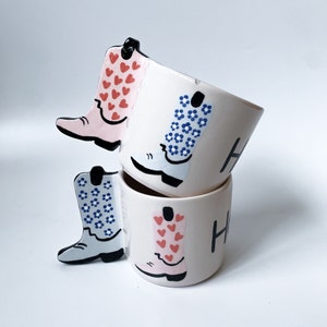 Howdy Handmade Ceramic Mug, Hand painted coffee or tea cup, housewarming gift image 2