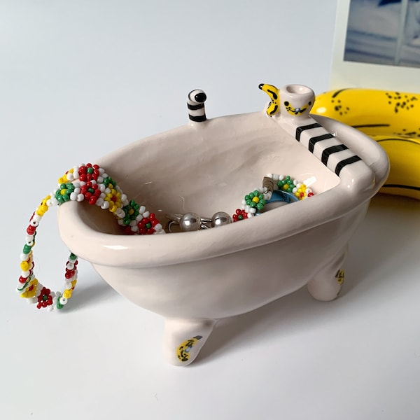 Banana Bathtub Unique Jewelry Holder, Handmade Ceramic Ring Dish, Cute Jewelry Organizer, Unique Gifts, Gift for Her