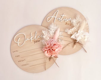 Everlasting birth details round plaque | Birth Announcement | Baby Girl Name Plaque | Baby Announcement | Dried Flowers | Birth Details |