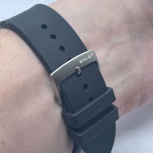 22mm and 20mm, black premium grade FKM rubber strap with steel buckle (Quick release pins)