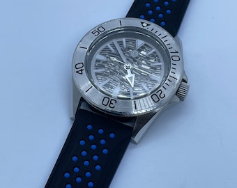 22mm, black and blue solid silicone strap with blue dots and steel buckle (Quick release spring bars)