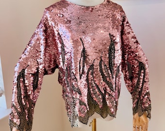 Różowa jedwabna bluzka z cekinami z lat 80. projektu Olega Cassini | Rozmiar M